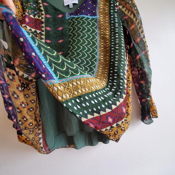 Belle France made in Italy Silk Blouse with unique pattern, M - Picture 4 of 8